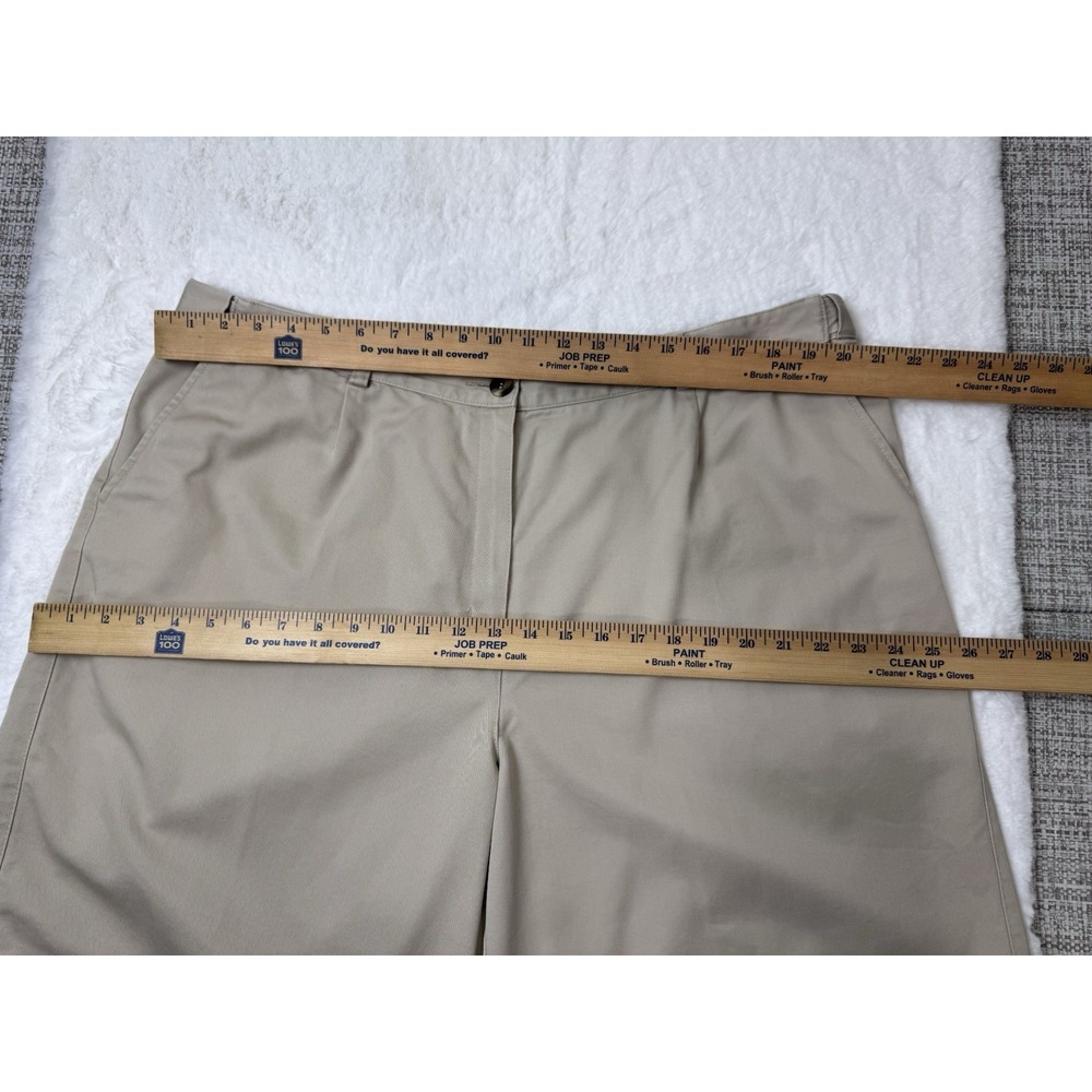 LL Bean Original Fit Bermuda Shorts Womens Size 20W Pockets Khaki‎ 100% Cotton - Picture 3 of 13